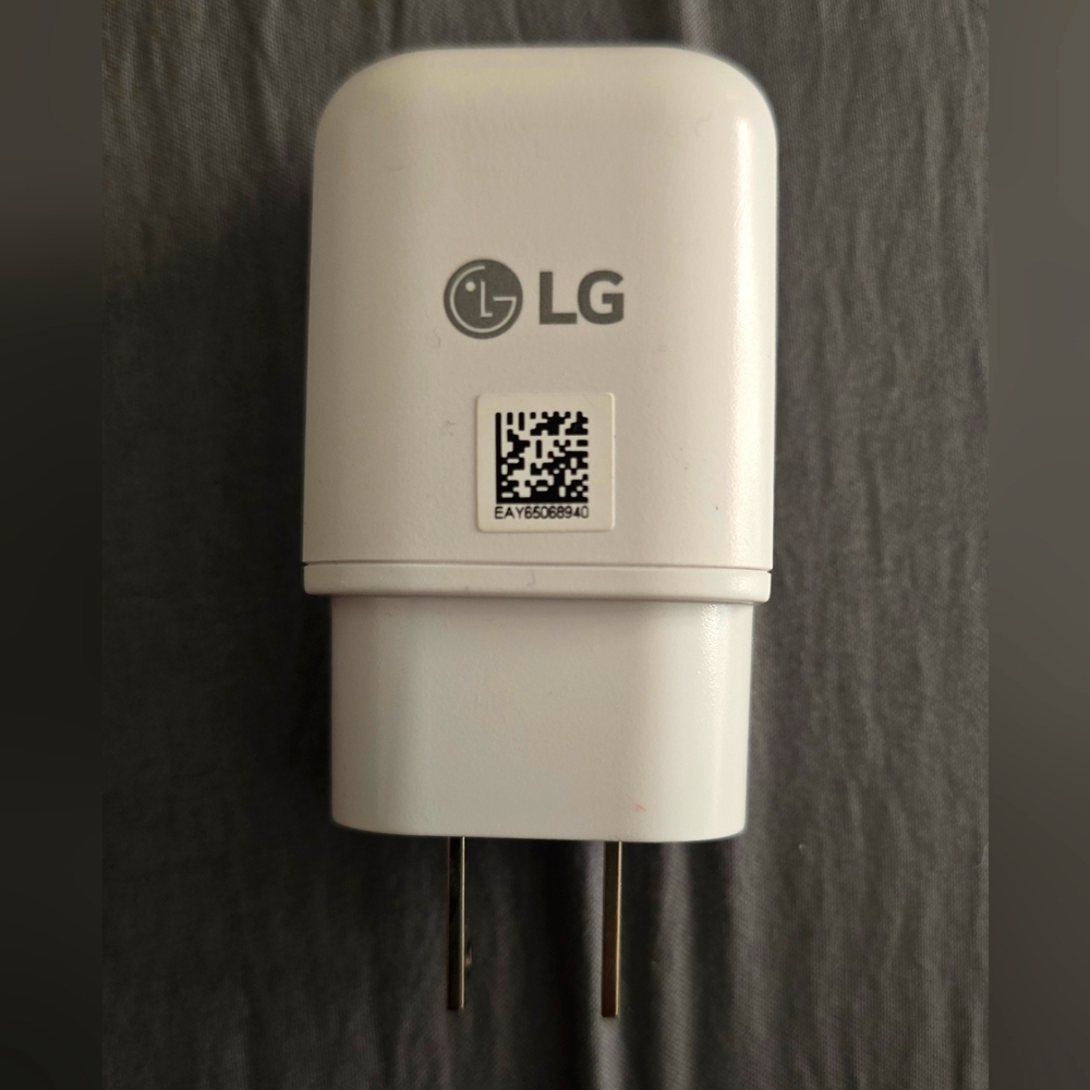 LG White Wall Charger